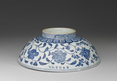 图片[3]-Large bowl with unederglaze-blue decoration of  flowers of the four seasons, Hsuan-te reign (1426-1435), Ming dynasty-China Archive